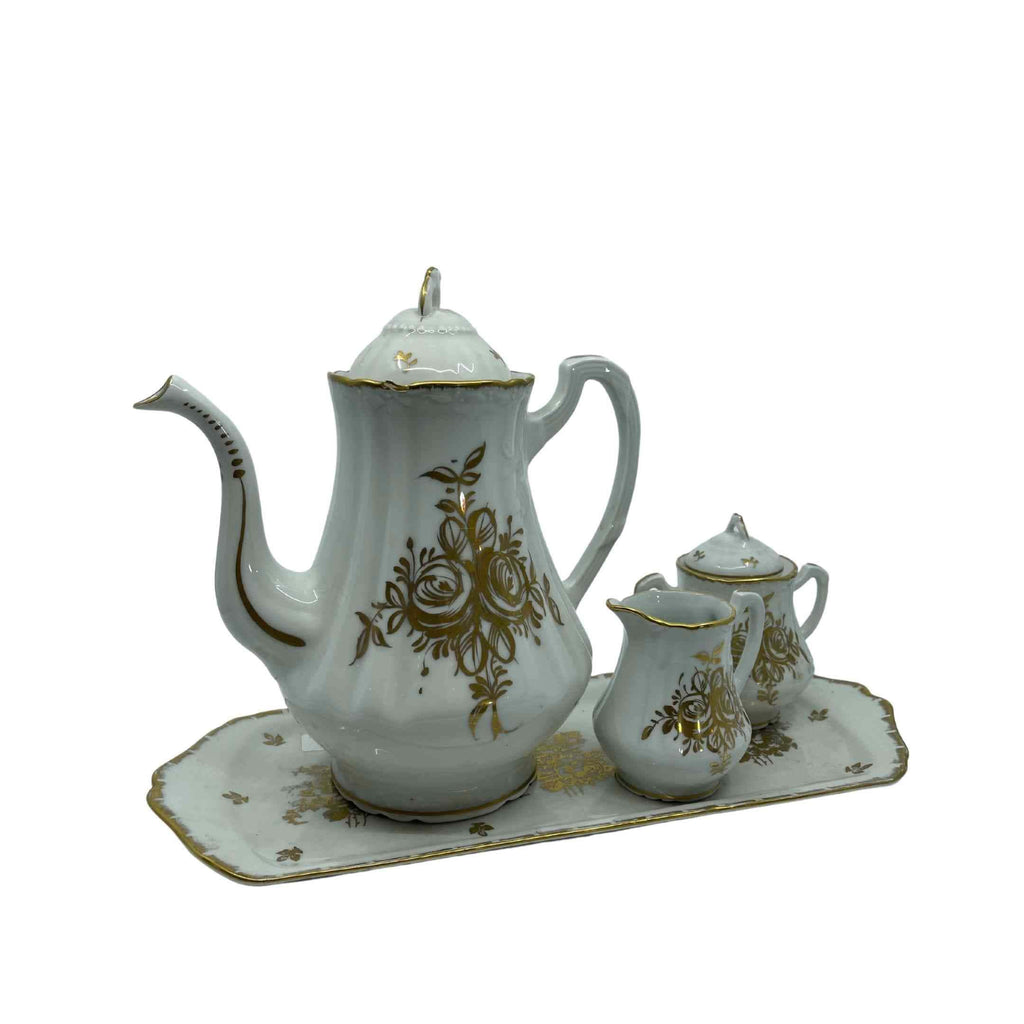 Tea set - The Carriage House Interiors