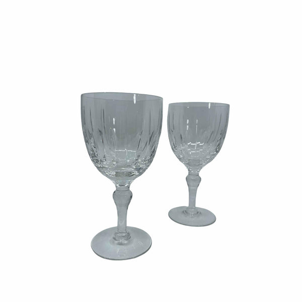Set of wine glasses set of 8 - The Carriage House Interiors